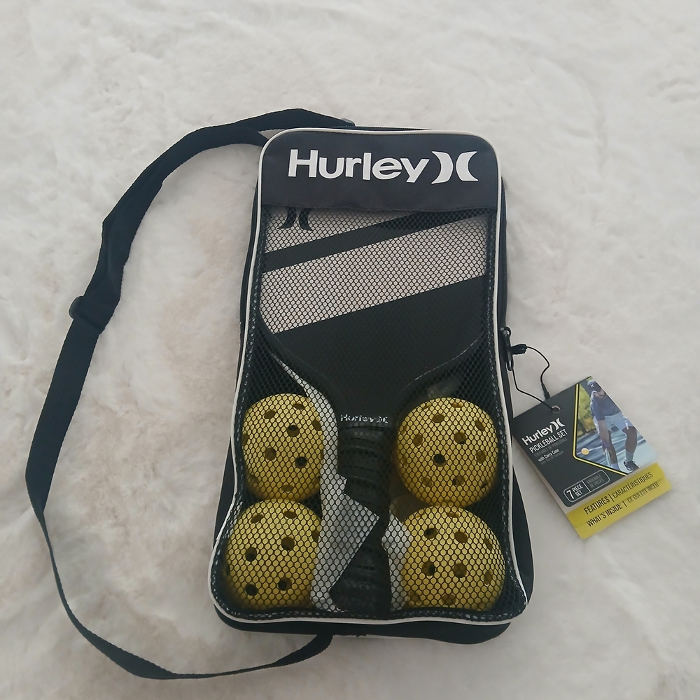 Hurley Paddle Game Set with Black and Yellow Design